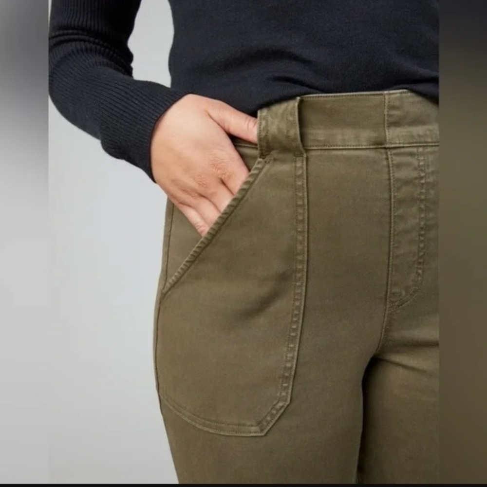 Spanx Olive Green Stretch Twill Ankle Cargo Pants Size 2X/2T - Picture 4 of 14